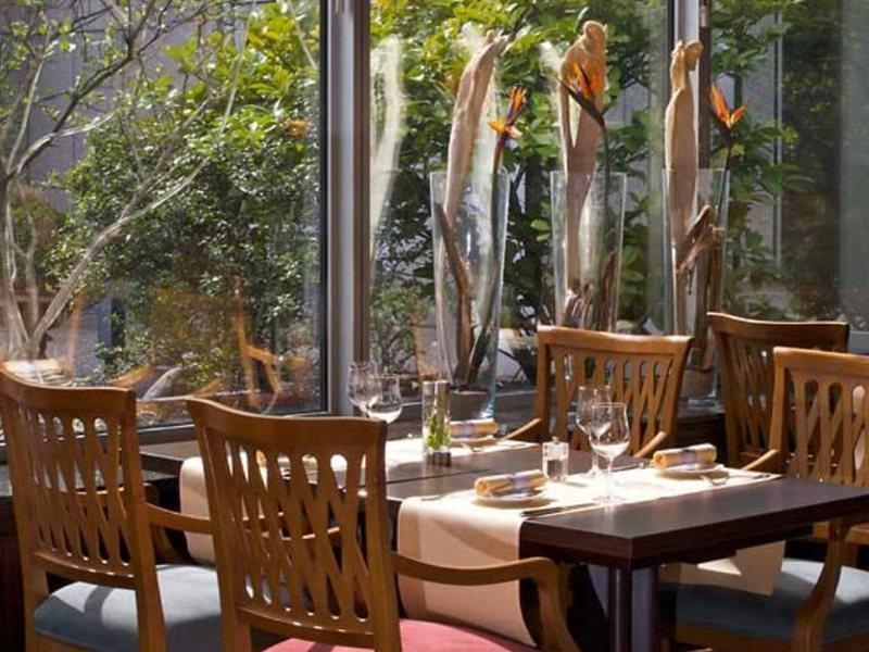 Renaissance Duesseldorf Hotel エクステリア 写真