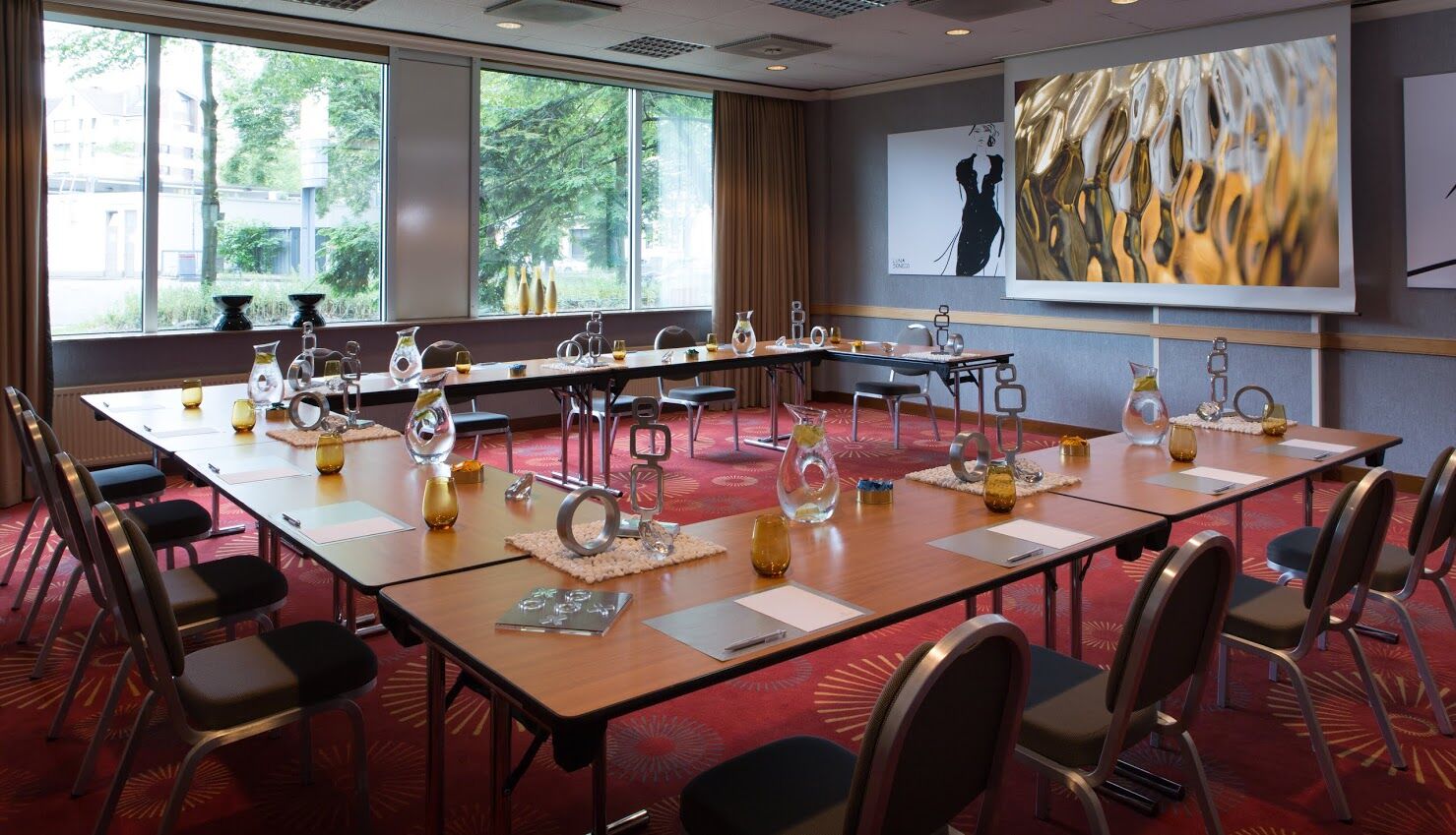 Renaissance Duesseldorf Hotel エクステリア 写真